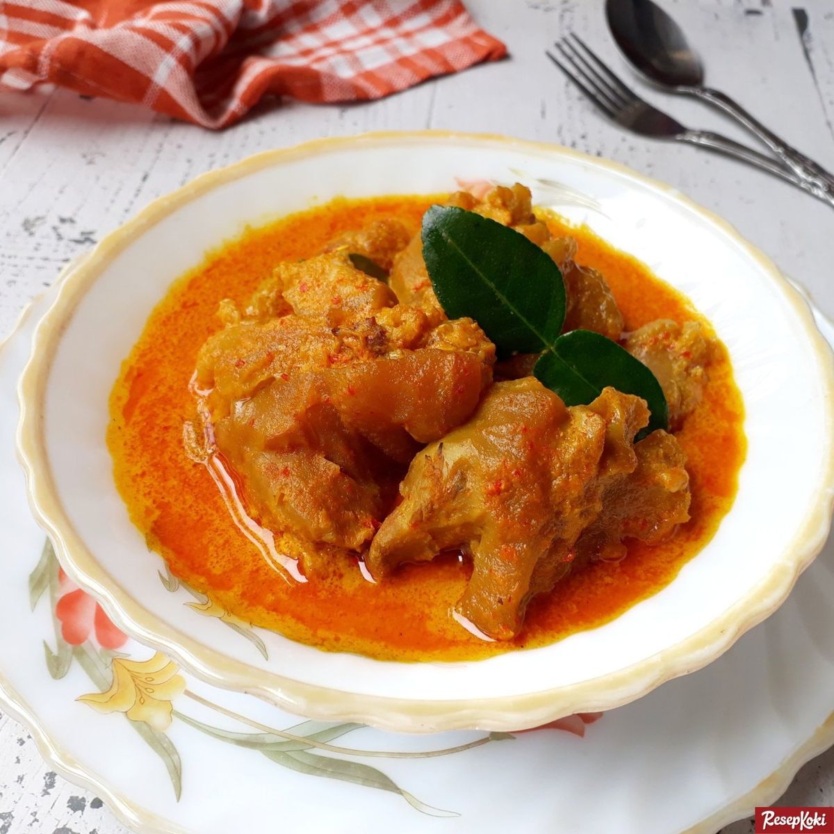 Gulai Kikil / Tunjang